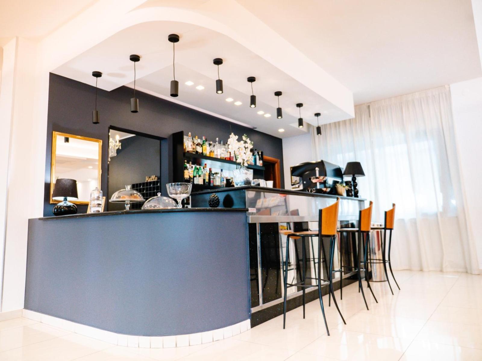 Hotel Antagos Montesilvano Ngoại thất bức ảnh